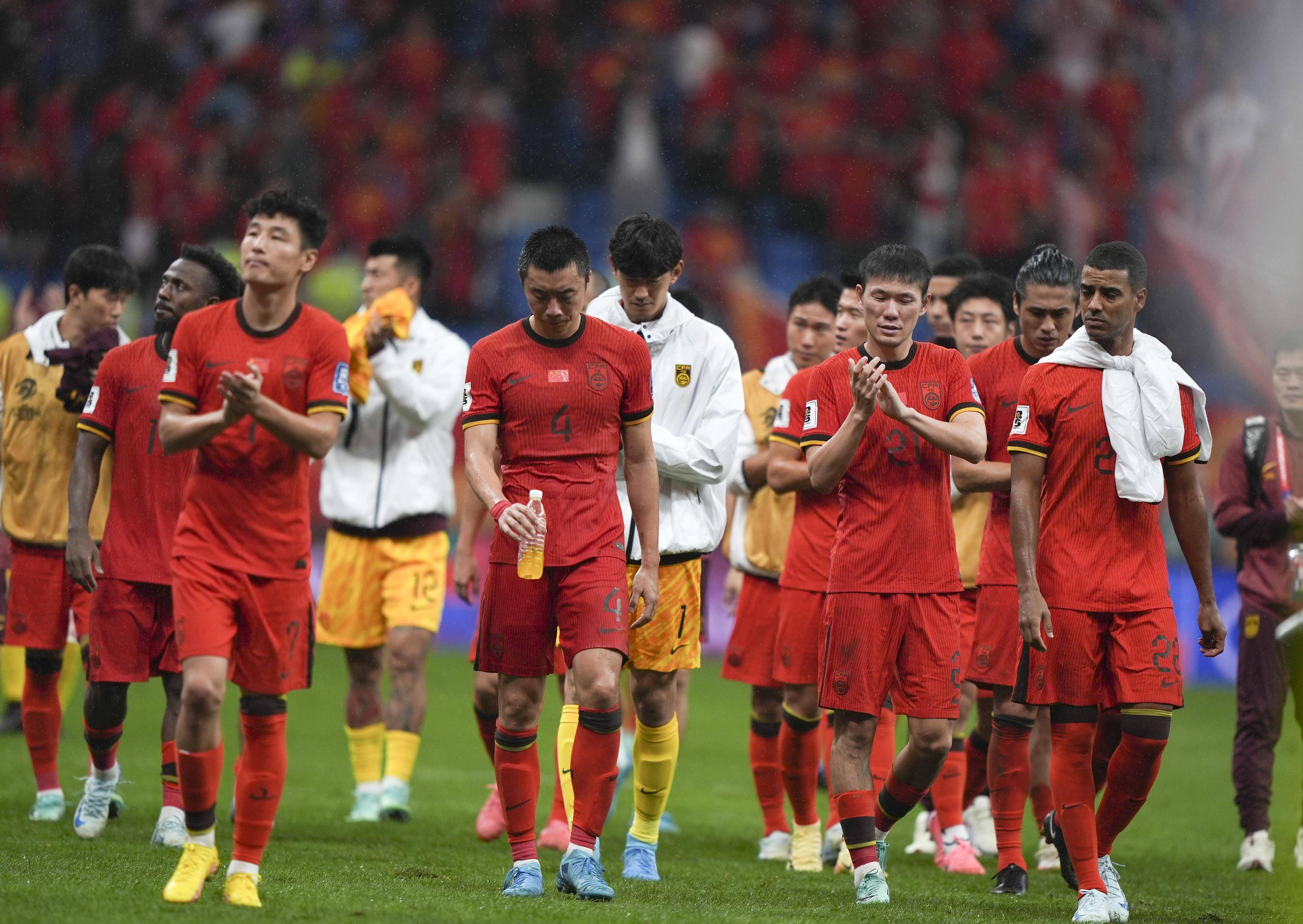 新葡京娱乐城-亚洲足球盛事吸引无数球迷关注，瞩目焦点的简单介绍